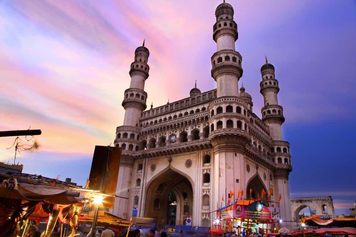 Dental Tourism in Hyderabad-Charminar