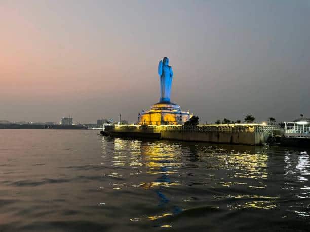 Dental Tourism in Hyderabad-Hussain Sagar